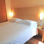 Ibis Sud Отель 3*