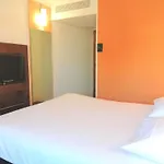 Ibis Sud Hotel 3*