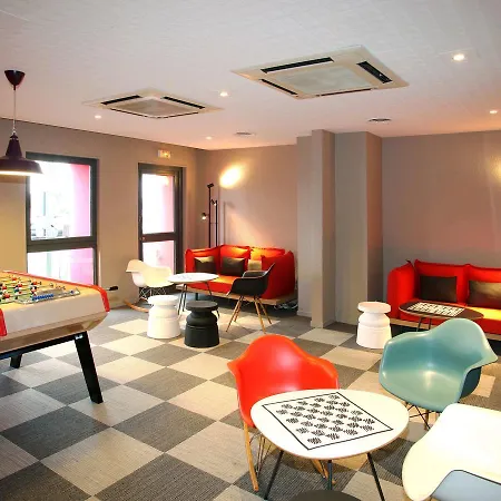 Ibis Sud Szálloda