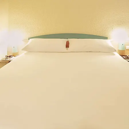 Ibis Sud 3*